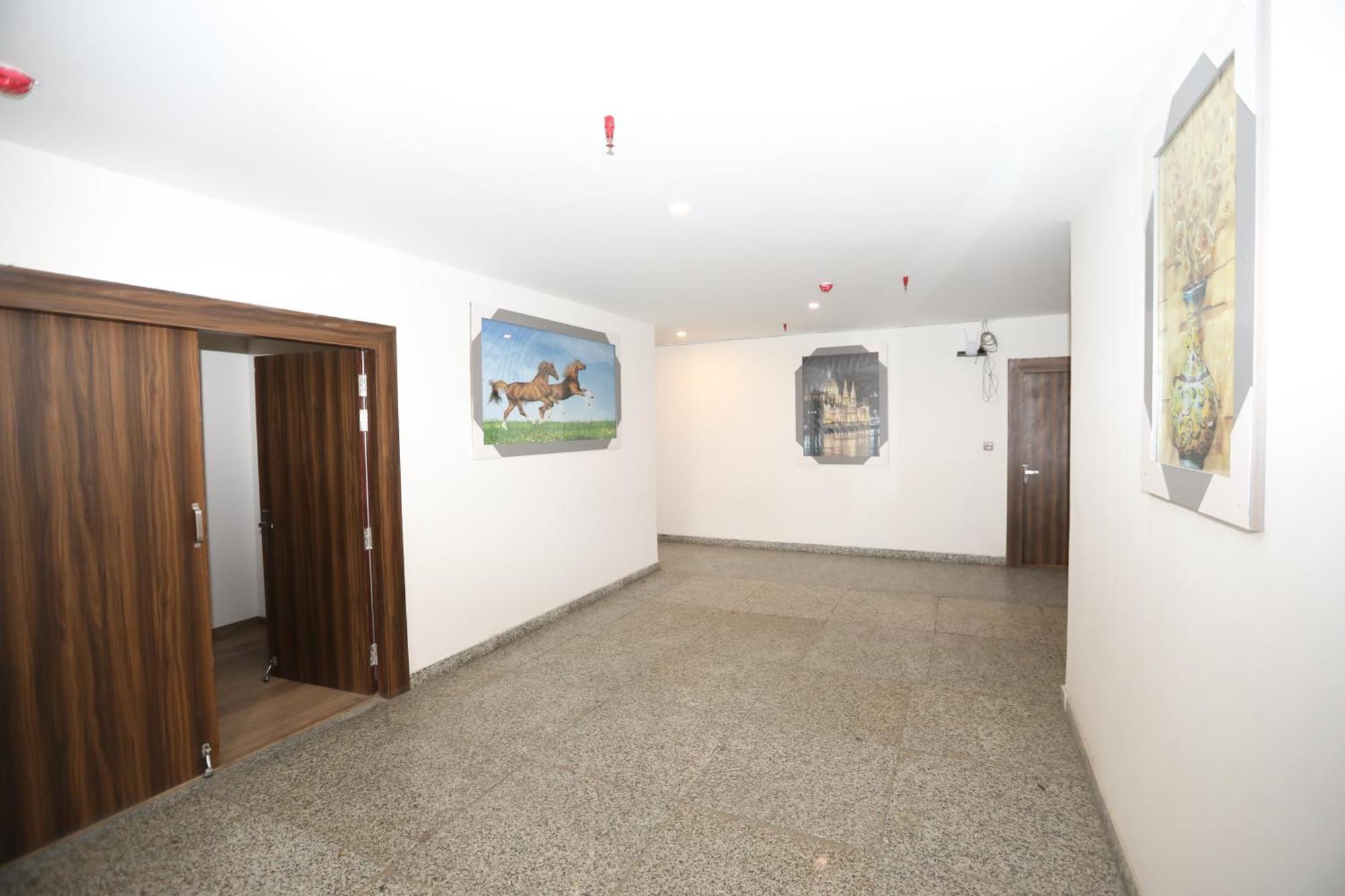 Hotel Noida Grand Sec 58 Extérieur photo