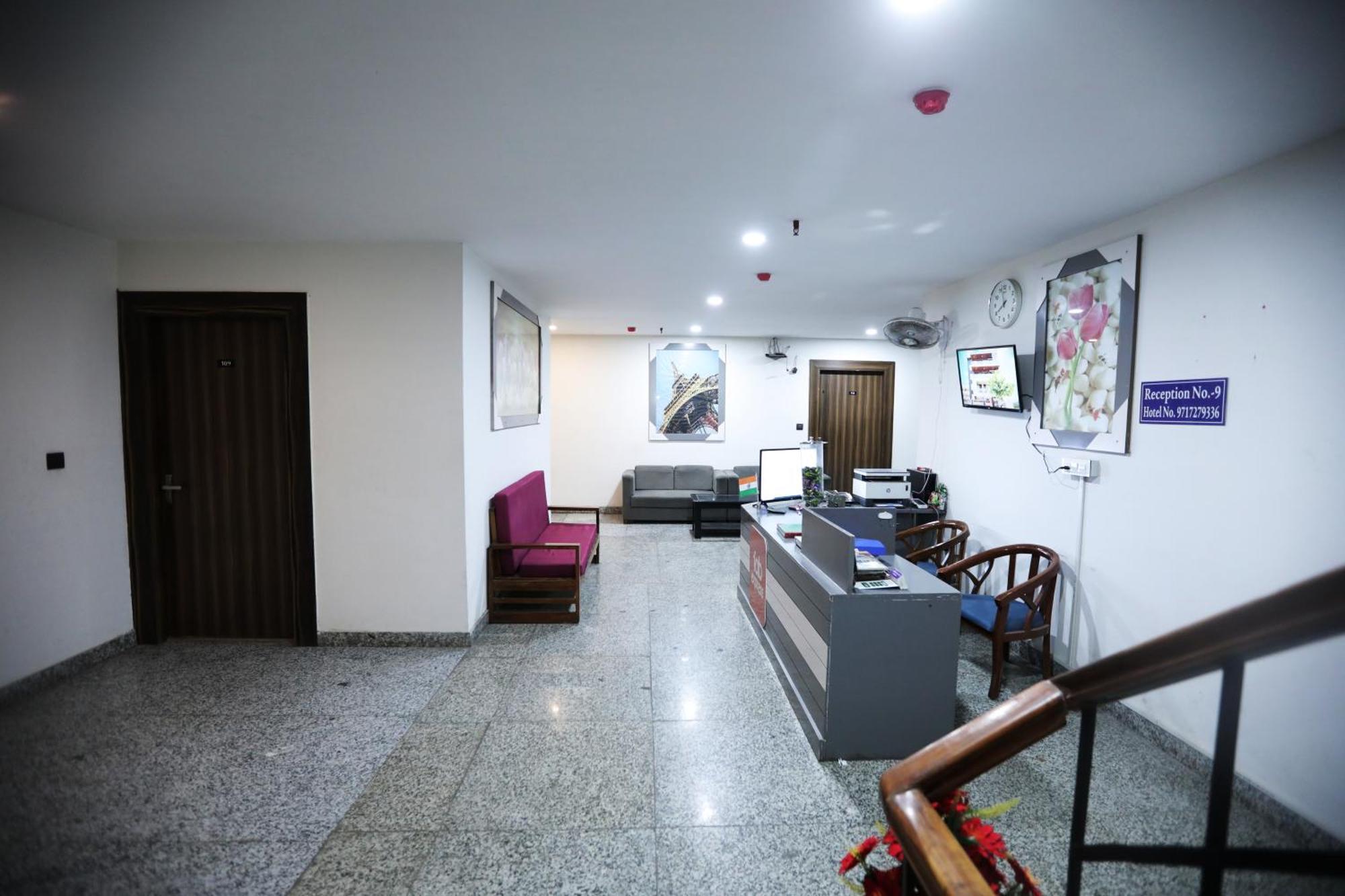 Hotel Noida Grand Sec 58 Extérieur photo