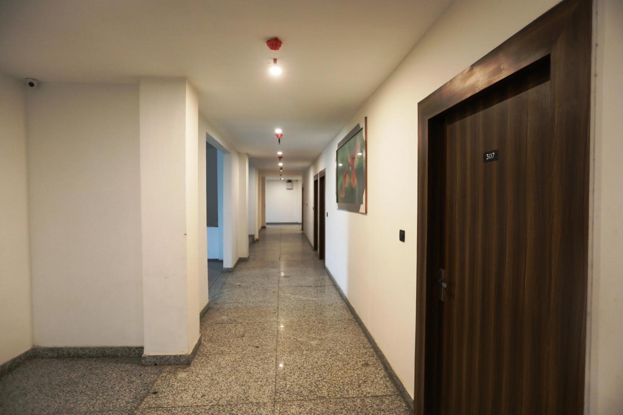 Hotel Noida Grand Sec 58 Extérieur photo