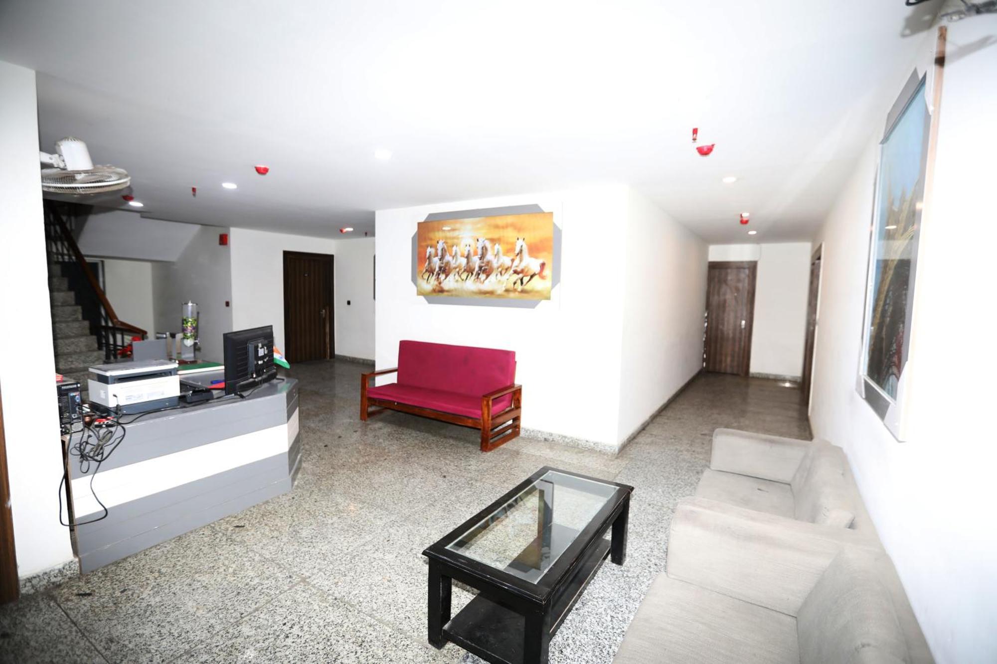 Hotel Noida Grand Sec 58 Extérieur photo